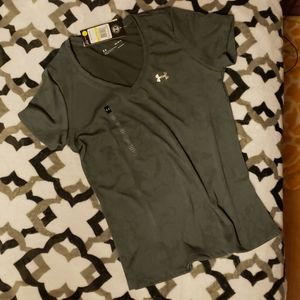 Under Armour grey Heat Gear top